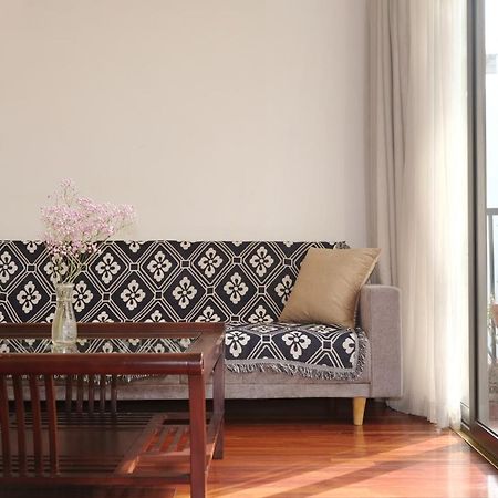 Blissington Apartments & Hotels Hanoï Extérieur photo